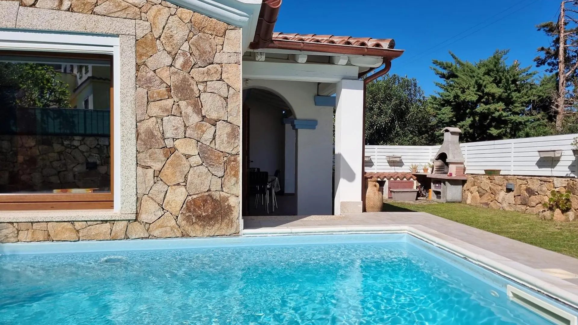 Res S'Abbaida C1 Con Piscina Privata Βίλα Tanaunella Ιταλία