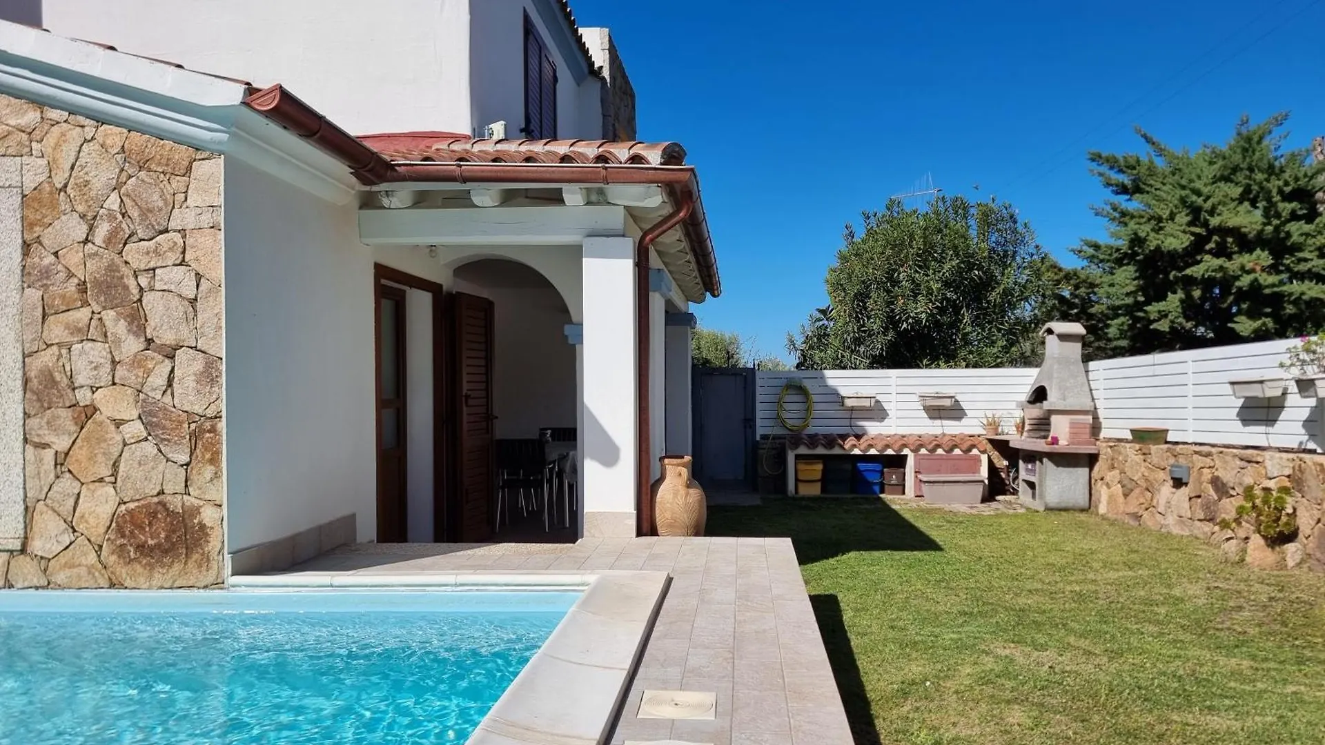 Res S'Abbaida C1 Con Piscina Privata Βίλα Tanaunella Ιταλία