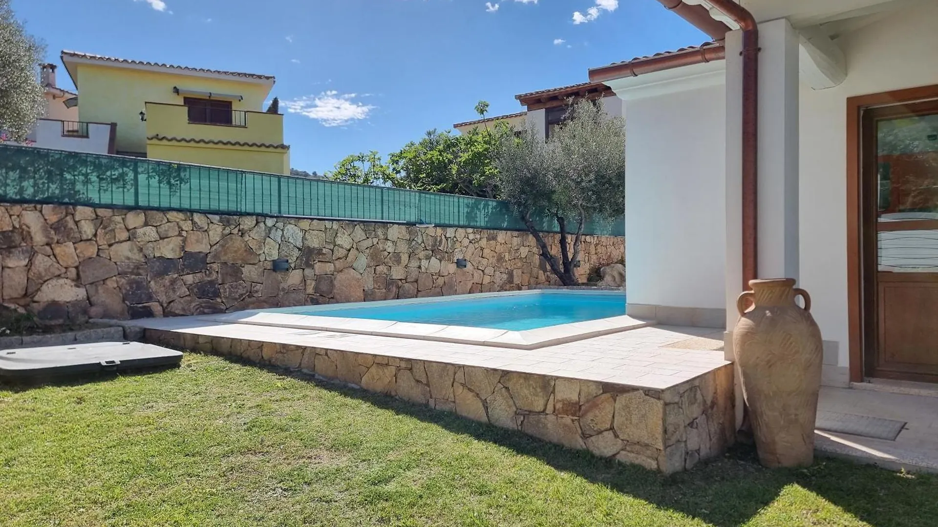 Res S'Abbaida C1 Con Piscina Privata Βίλα Tanaunella